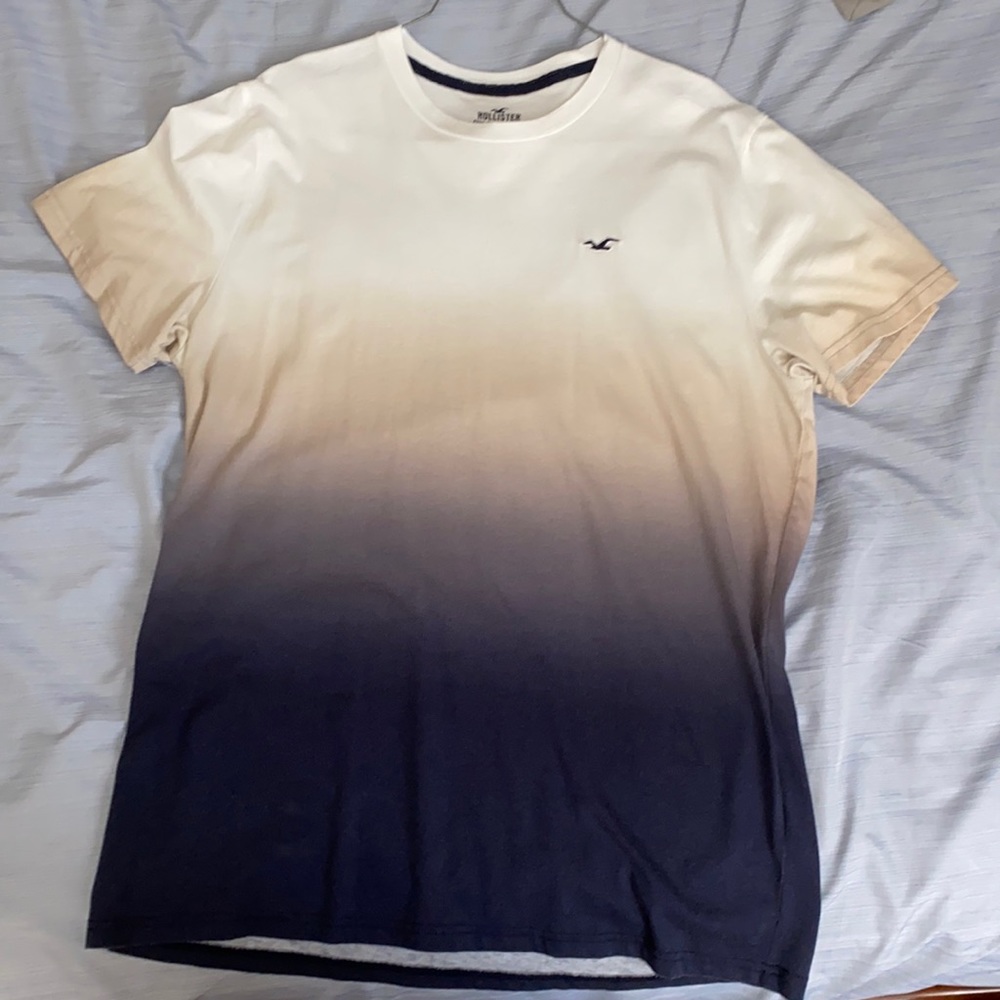 Hollister t shirt like new